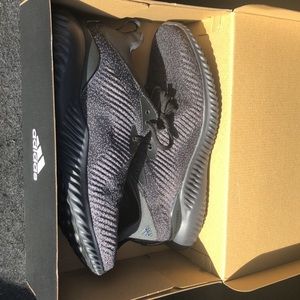 Adidas Alphabounce